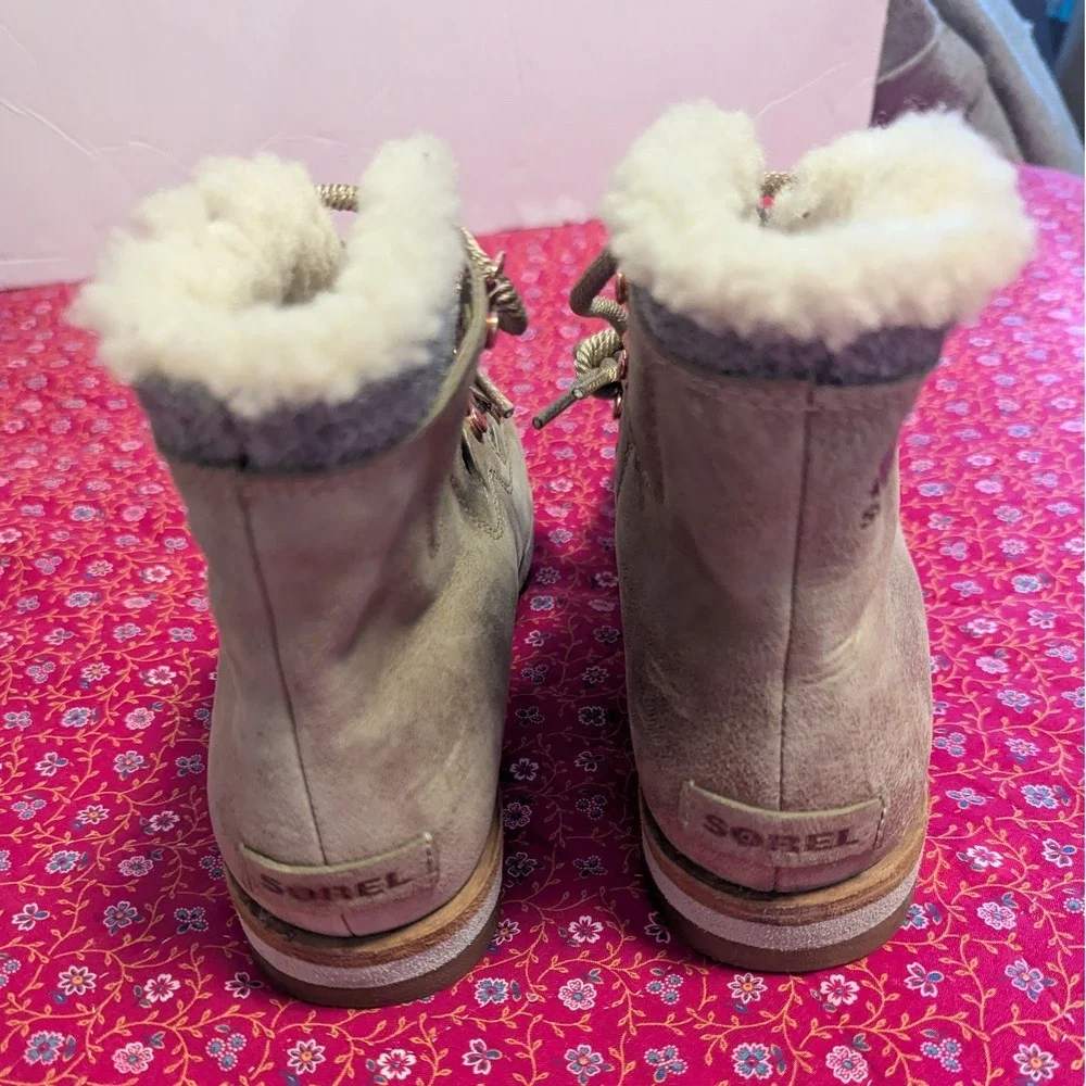 Sorel Sneakchic Alpine Boots Shearling Lace Up Ankle Fleece Wool Women's 7‎